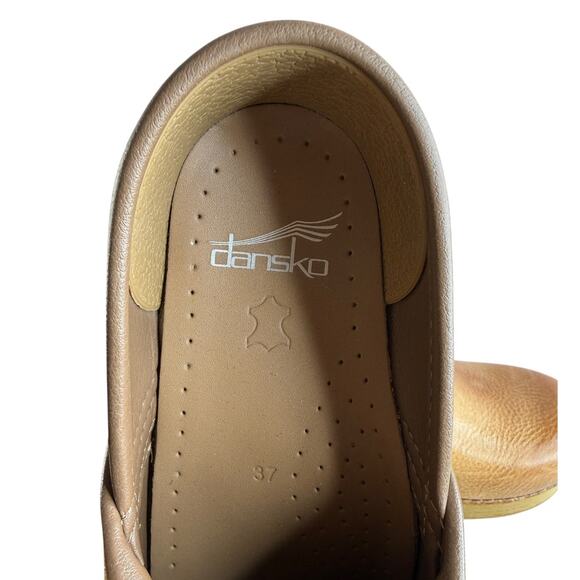 Dansko Professional Brown Grain Leather Clog Shoes Size 7 Cottagecore Prairie - Picture 9 of 12